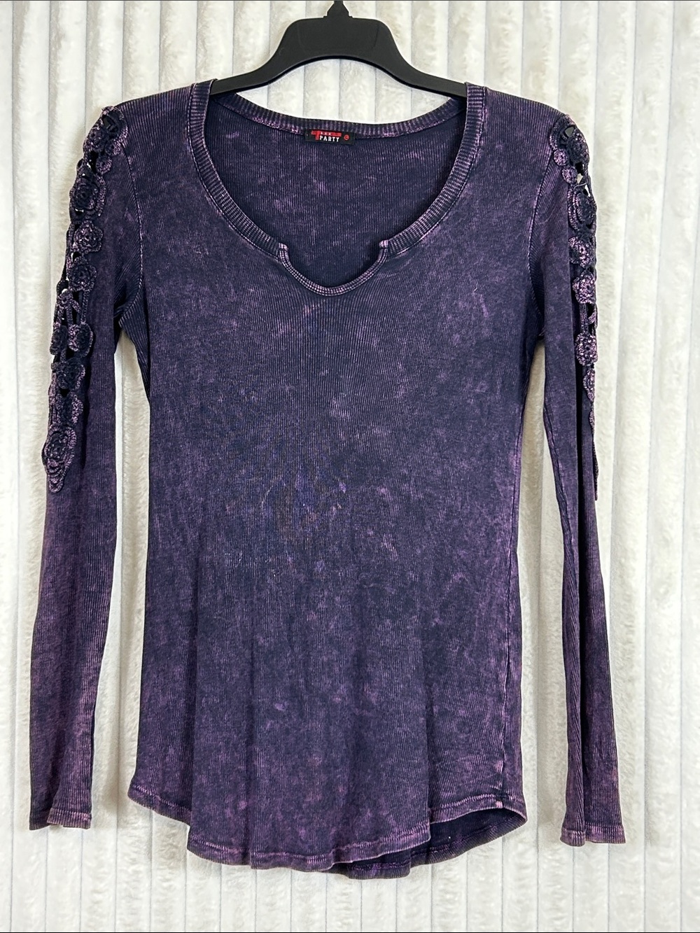 T Party Fashion Purple Mineral-Wash crochet Long Sleeve Top L